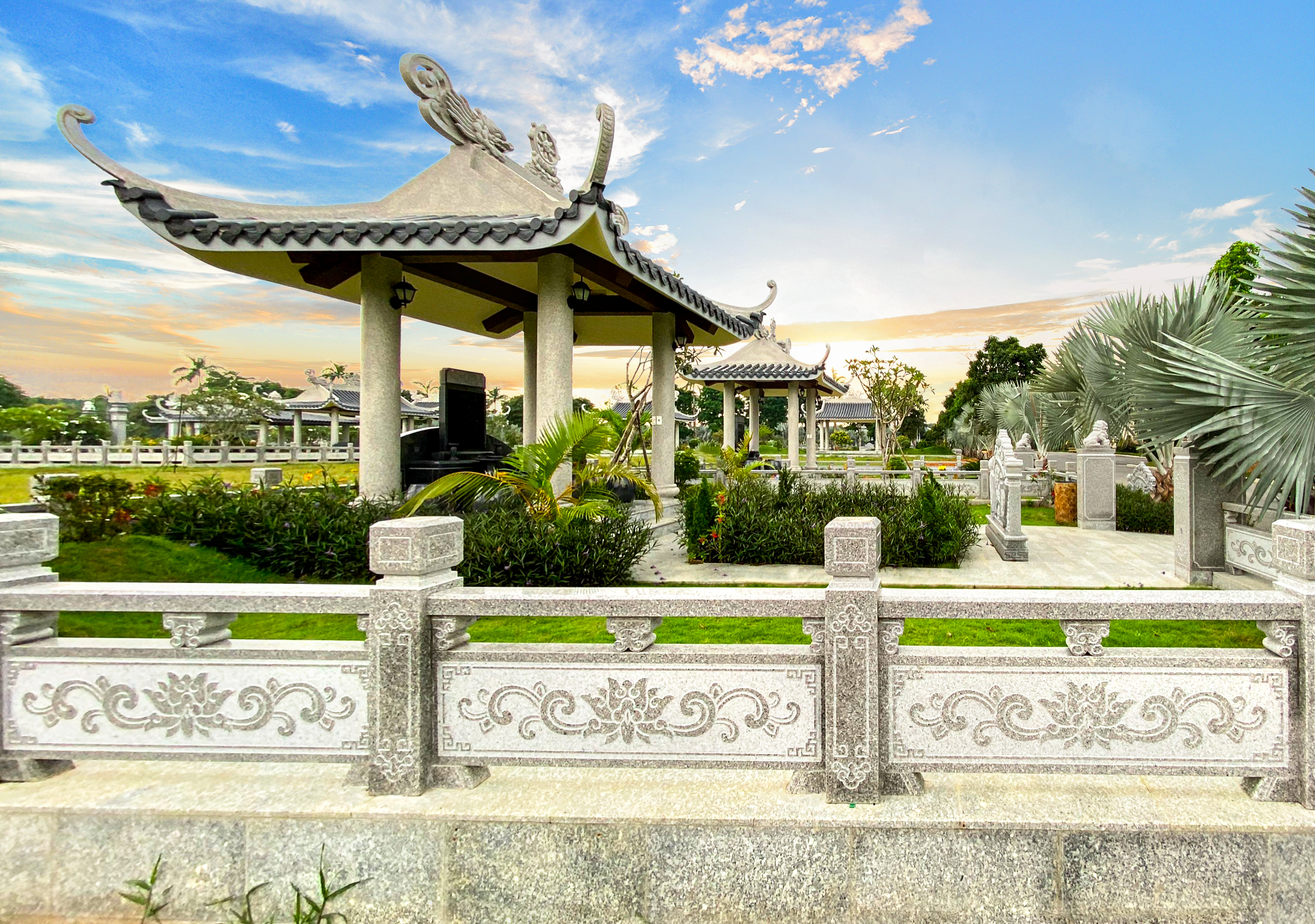 Mộ Gia Đình